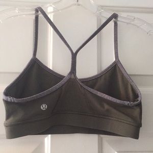 Lululemon sports bra